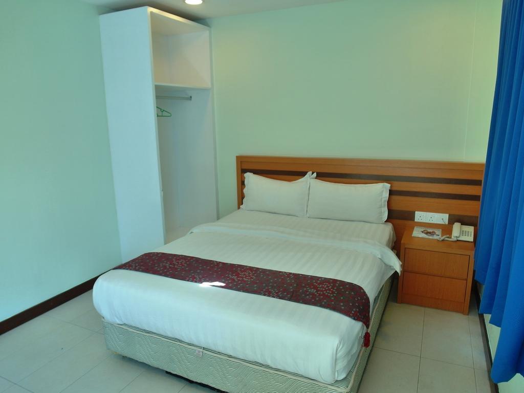 Transit Hotel Labuan Quarto foto