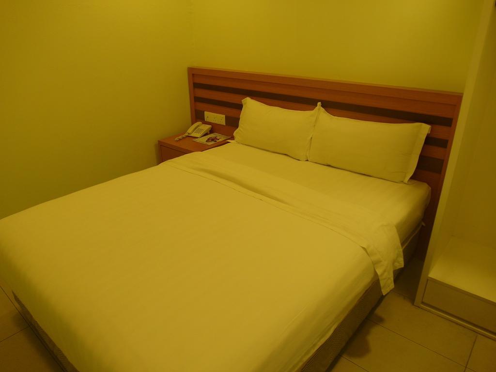 Transit Hotel Labuan Quarto foto
