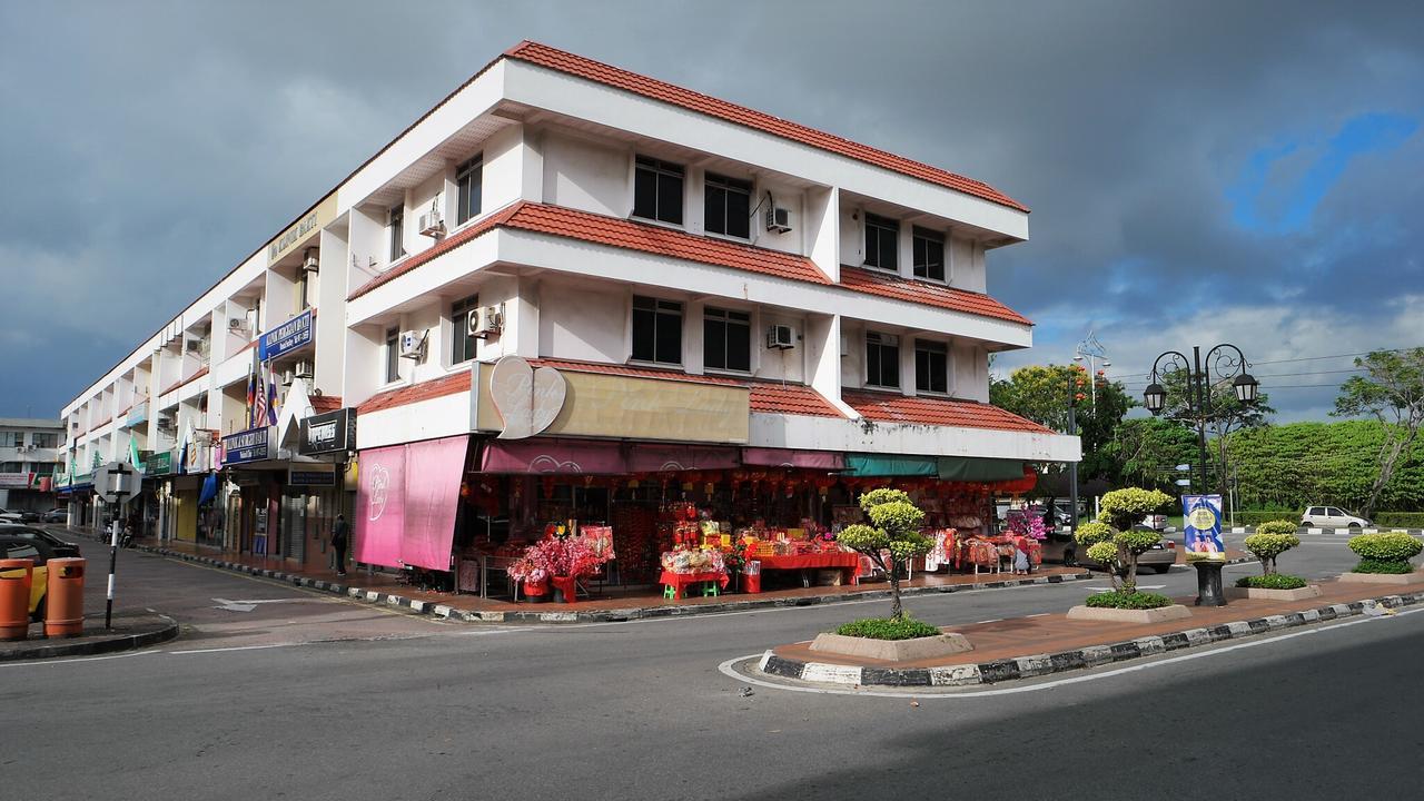 Transit Hotel Labuan Exterior foto